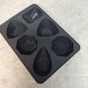 Small Gem Stone Silicone Candy Mold - Ice Cube Tray, Dish Washer Safe